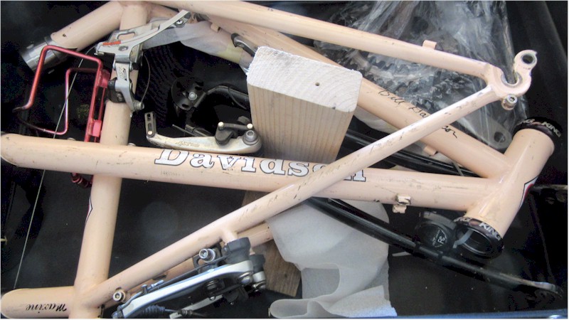 standard bike box